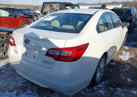 2015 Subaru Legacy 2.5I Premium z USA, uszkodzony, nr VIN 4S3BNBC60F3021699